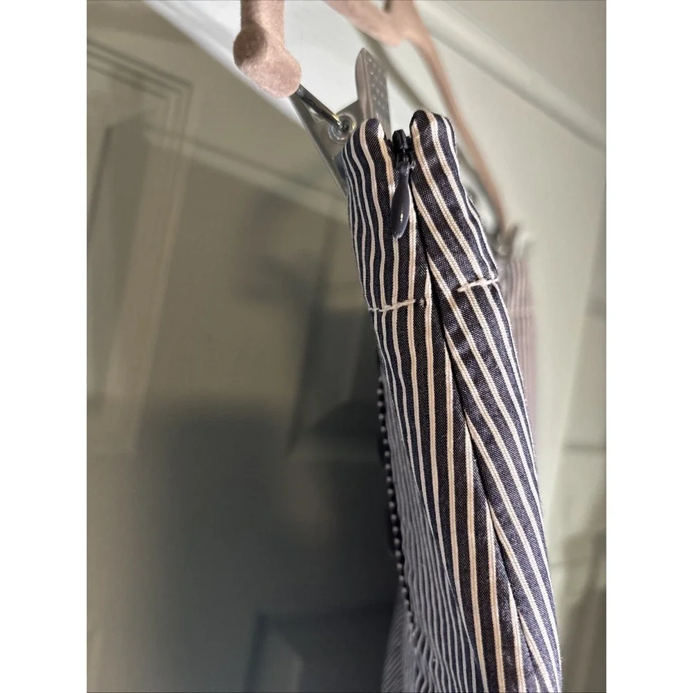 Talbots womens skirt blue and white stripe buttons in front lined. Sz 4 Petite - Picture 7 of 13